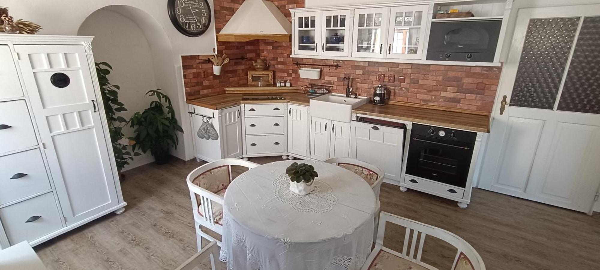 Apartment Ve Mlyne Teplice nad Metuji Room photo